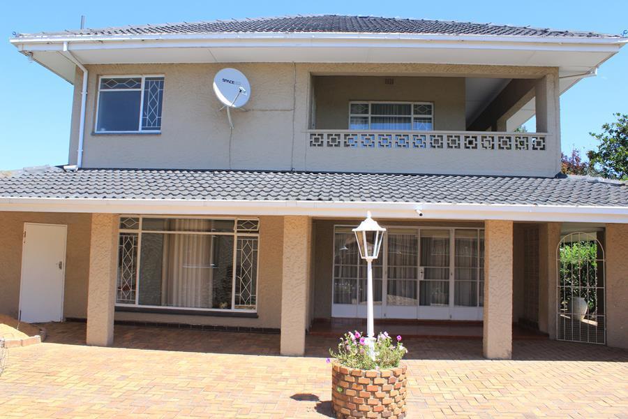 Moye Guest House Benoni Exterior photo